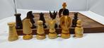Mid 20th century Latvian design chess set - Schaakspel -