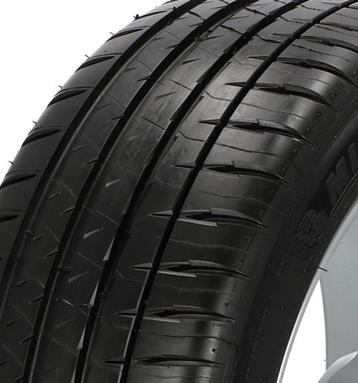 Michelin Pilot Sport 4 235/40 R18 Zomerbanden beschikbaar voor biedingen