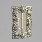 Riem ornament - Opengewerkte gordelgesp met mascarons, ca.