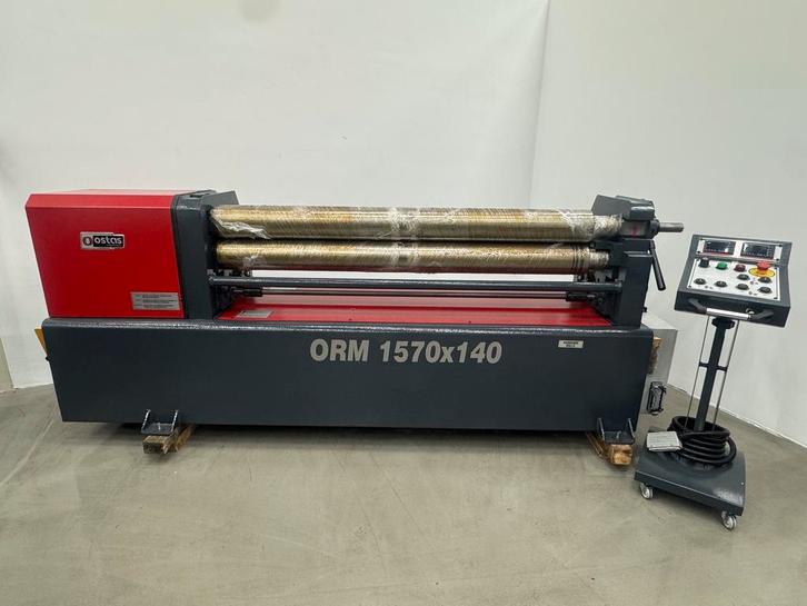 OSTAS plaatwals platenwals rollenwals 1570 x 4,5 mm, Zakelijke goederen, Machines en Bouw | Metaalbewerking