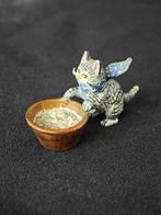 Franz Bergmann - Beeldje - Cat drinking milk - Koud geverfd