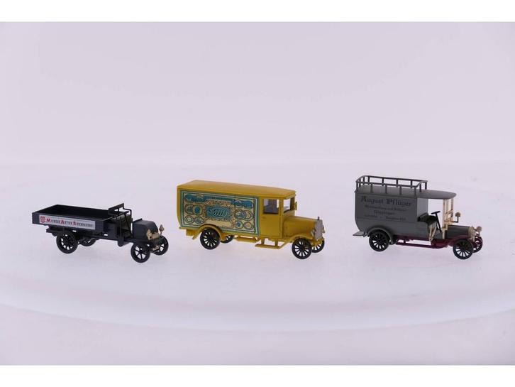 Schaal H0 Märklin 1889 set van drie klassieke vrachtauto.., Hobby en Vrije tijd, Modeltreinen | H0, Zo goed als nieuw, Märklin