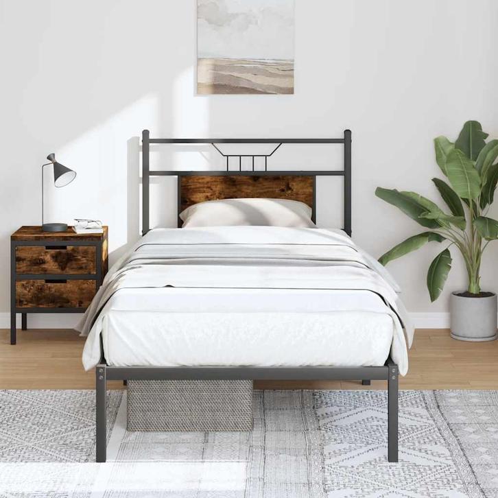 vidaXL Bedframe zonder matras hout gerookt eikenkleurig, Huis en Inrichting, Slaapkamer | Bedden, 90 cm, 190 cm of minder, Bruin