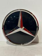 Mercedes A-klasse W177 CLA W118 Facelift Embleem A1778880101, Ophalen, Gebruikt, Voor, Mercedes-Benz