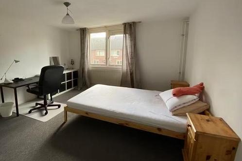 Kamer M. Gandhilaan in Amsterdam, Huizen en Kamers, Kamers te huur, 20 tot 35 m², Amsterdam
