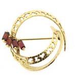 Gouden ronde fantasie broche met rode stenen | Vintage, Sieraden, Tassen en Uiterlijk, Broches, Ophalen of Verzenden, Gebruikt