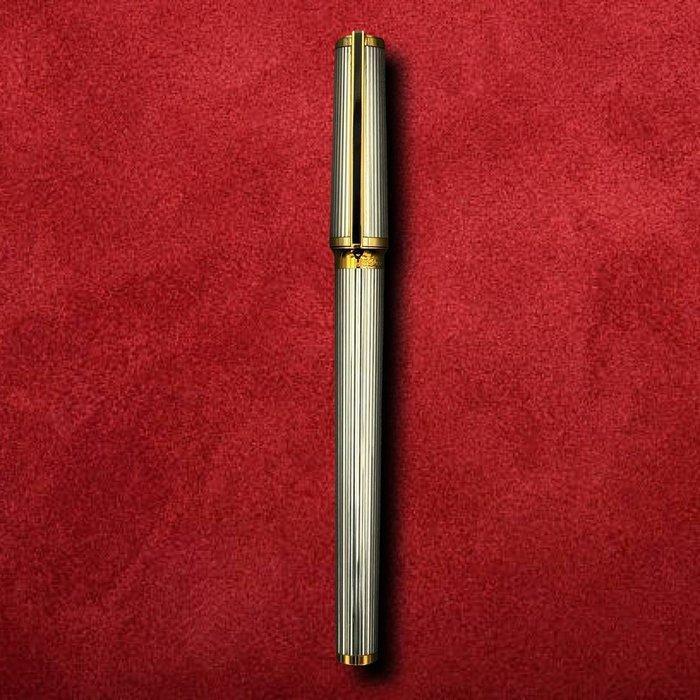 S.T. Dupont - Classique - Vulpen, Verzamelen, Pennenverzamelingen