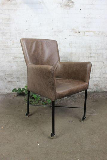 Just Design | Vergaderstoel | Tweedehands Bruin leder | VS14 beschikbaar voor biedingen