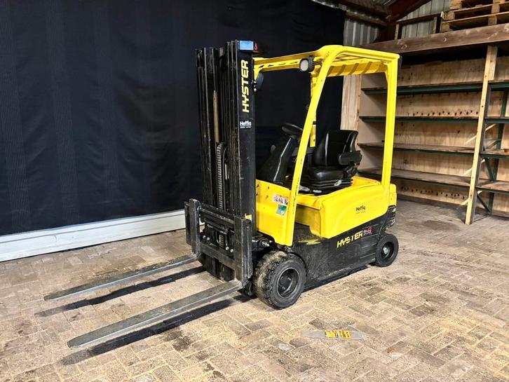Heftruck Hyster 1800kg  hefhoogte 4,6 m Sideshift, Zakelijke goederen, Machines en Bouw | Heftrucks en Intern transport, Heftruck