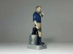 Royal Copenhagen - Beeldje - Blacksmith #4502 - Porselein
