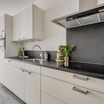 Studio te huur aan Amsterdamsestraatweg gevonden in Utrecht, Huizen en Kamers, Kamers te huur, 20 tot 35 m², Utrecht