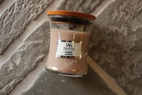 WoodWick Cashmere mini, Huis en Inrichting, Woonaccessoires | Kandelaars en Kaarsen, Nieuw, Ophalen of Verzenden