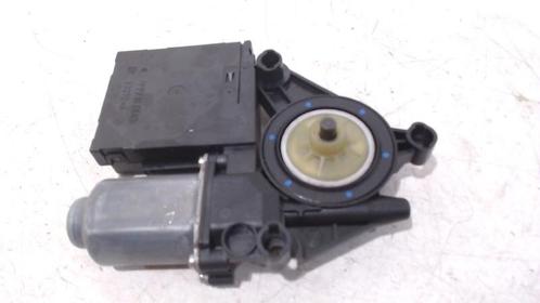 Motor raammechaniek elektrisch rechts voor Volkswagen Golf V, Auto-onderdelen, Carrosserie en Plaatwerk, ARN erkend, Stiba lid
