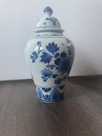 Decoratief ornament - De Porceleyne Fles, Delft - Nederland, Antiek en Kunst