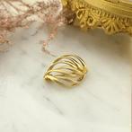 Vintage gouden broche van een blad (natuur) (natuur), Sieraden, Tassen en Uiterlijk, Broches, Ophalen of Verzenden, Gebruikt, Overige kleuren