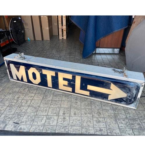 Originele Vintage Motel Lichtbak uit de USA, Verzamelen, Merken en Reclamevoorwerpen, Ophalen