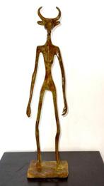 Abdoulaye Derme - sculptuur, Le Gardien aux Cornes - 42 cm -