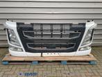 Bumper Volvo FH4 82139942, Ophalen, Gebruikt, Volvo, Carrosserie en Plaatwerk