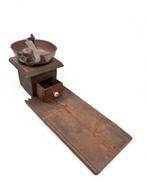 Koffiemolen - Hout - Antiek houten koffiemolen