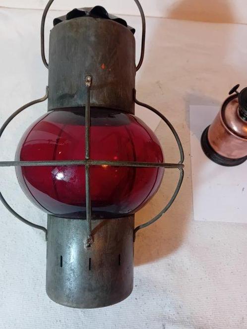 Maritieme objecten - Gegalvaniseerd staal Rode glazen kom, Antiek en Kunst, Curiosa en Brocante