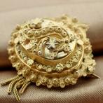 Gouden oud Hollandse broche van een mutsenbel | Antiek, Sieraden, Tassen en Uiterlijk, Ophalen of Verzenden, Gebruikt, Goud, Overige merken