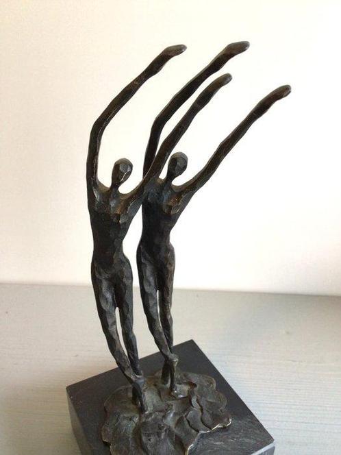 Corry Ammerlaan - sculptuur, “ Together “ - 19 cm - alloy, Antiek en Kunst, Curiosa en Brocante