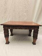 Bijzettafel - Antieke Oosters Gesneden Bijzettafel - Hout