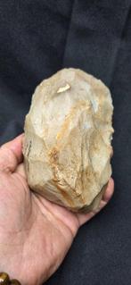 . Prehistorie Neolithisch ruw stuk - Handbijl - (biface) uit, Antiek en Kunst
