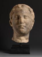 Oud-Romeins Marmer Portret Hoofd van een jonge jongen. 20 cm