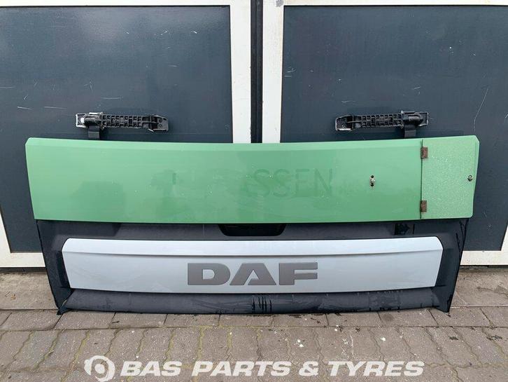 Grille DAF CF Euro 6 2148027, Auto-onderdelen, Vrachtwagen-onderdelen, Gebruikt, DAF, Carrosserie en Plaatwerk, Ophalen