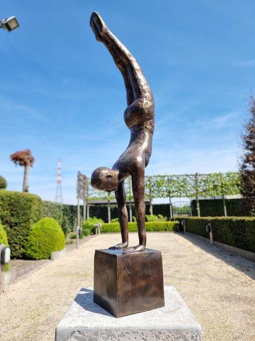 sculptuur, Performing athlete - 66 cm - Brons, Antiek en Kunst, Kunst | Designobjecten