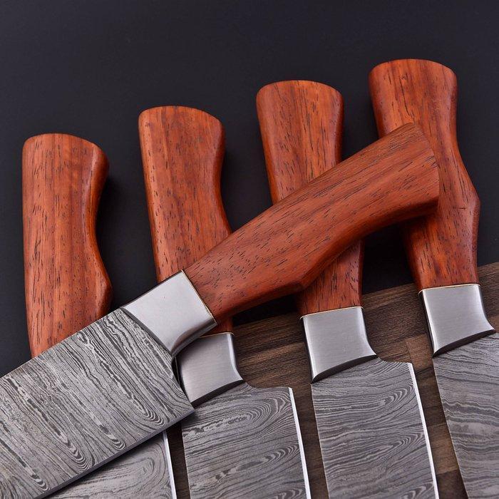 Keukenmes - Hout en met de hand gevouwen staal. - Noord, Antiek en Kunst, Antiek | Keukenbenodigdheden