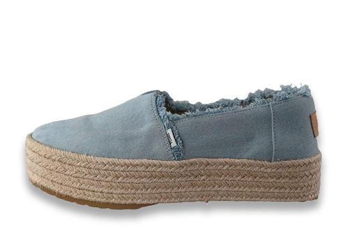 Toms Instappers in maat 37 Blauw | 10% extra korting, Kleding | Dames, Schoenen, Blauw, Zo goed als nieuw, Instappers, Verzenden