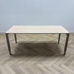 Tweedehands verstelbaar bureau / tafel 180x80cm,  licht, Huis en Inrichting, Ophalen of Verzenden, In hoogte verstelbaar, Gebruikt