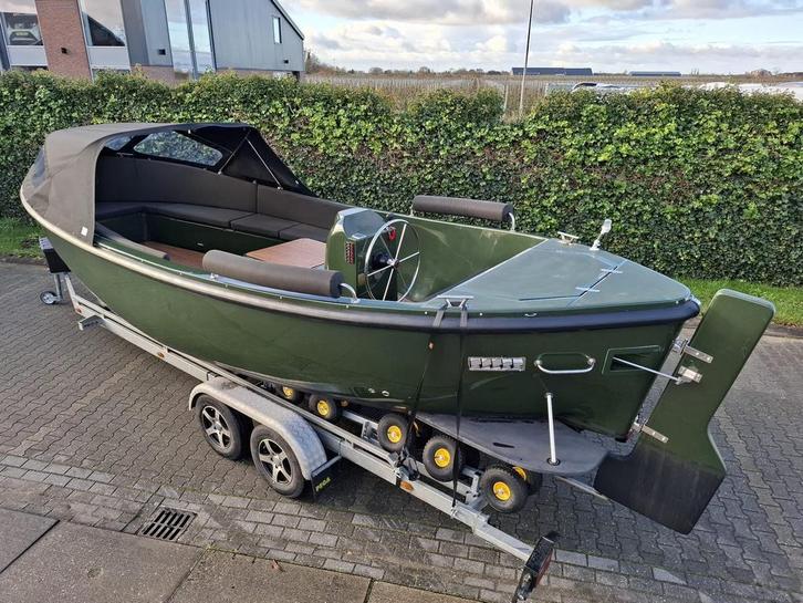 Splinternieuwe Escape 750 Stout 30pk Tohatsu boegschroef, Watersport en Boten, Sloepen, Buitenboordmotor, 10 tot 30 pk, 6 meter of meer