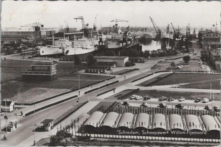 SCHIEDAM - Scheepswerf Wilton-Fijenoord, Verzamelen, Ansichtkaarten | Nederland, Verzenden