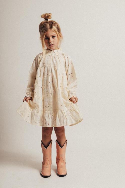 Valenca dress embroidery creme oat Baje studio Maat 110, Kinderen en Baby's, Kinderkleding | Maat 110, Meisje, Nieuw, Ophalen of Verzenden