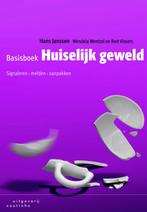 Basisboek huiselijk geweld 9789046903094, Zo goed als nieuw