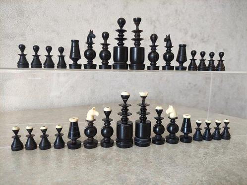 A luxurious Regency style chess set from the 1960s-1970s -, Antiek en Kunst, Curiosa en Brocante