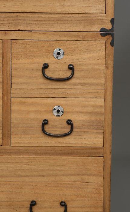 Kimono-achtige kast voor kimonos - Hout, Metaal,, Antiek en Kunst, Antiek | Overige Antiek
