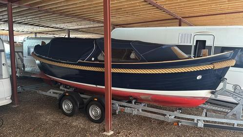 Van Wijk 621, Watersport en Boten, Sloepen, Binnenboordmotor, 10 tot 30 pk, 6 meter of meer, Diesel, Zo goed als nieuw, Polyester