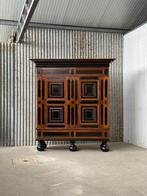 Kast - Panelenkast, kolommenkast, rankenkast, pilasterkast,, Antiek en Kunst
