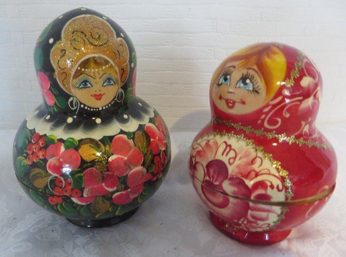 Traditioneel Russisch handwerk (zonder merkteken) -, Antiek en Kunst, Antiek | Speelgoed