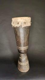 Tambour - rechstgeach - Congo RDC (Zonder Minimumprijs), Antiek en Kunst, Kunst | Niet-Westerse kunst