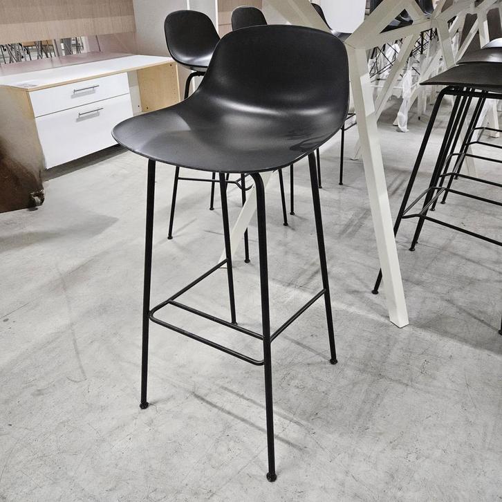 Pure loop mini Italiaanse design barkruk van Infiniti, Huis en Inrichting, Barkrukken, Ophalen of Verzenden