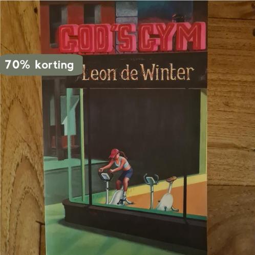 Gods Gym 9789048001514 Leon de Winter, Boeken, Romans, Gelezen, Verzenden