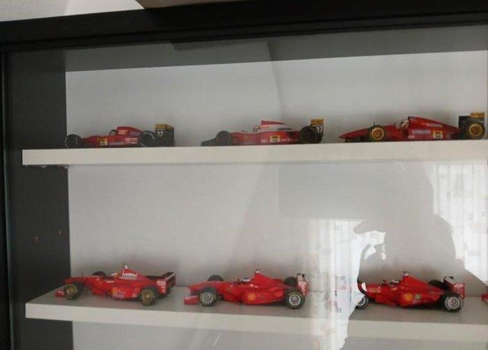 1:43 - Model raceauto (55) - Formule 1 - Schaalmodellen, Hobby en Vrije tijd, Modelauto's | 1:5 tot 1:12