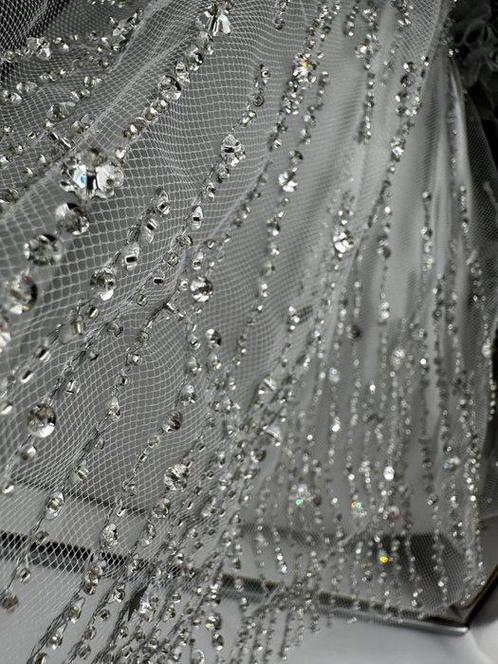 Mattel - Barbiepop Millennium Bride - Swarovski crystals -, Antiek en Kunst, Antiek | Speelgoed