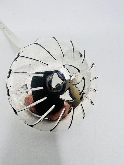 Suikerstrooier - Ajour Suikerstrooilepel - .800 zilver -, Antiek en Kunst, Antiek | Goud en Zilver