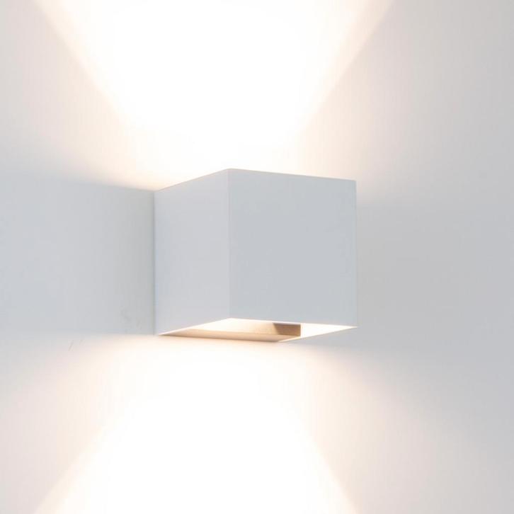 Reach Up en Down Muurlamp Wit kubus met LED, Huis en Inrichting, Lampen | Spots, Verzenden
